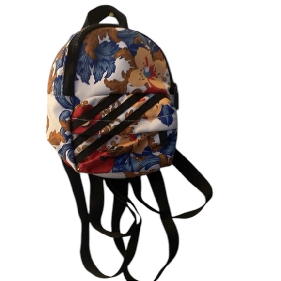 EUC Adidas HER 4 Piece Outfit - Picture 5 of 11